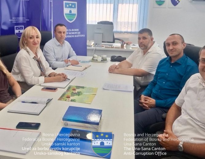Sastanak predstavnika Ureda i ministra zdravstva, rada i socijalne politike Unsko-sanskog kantona